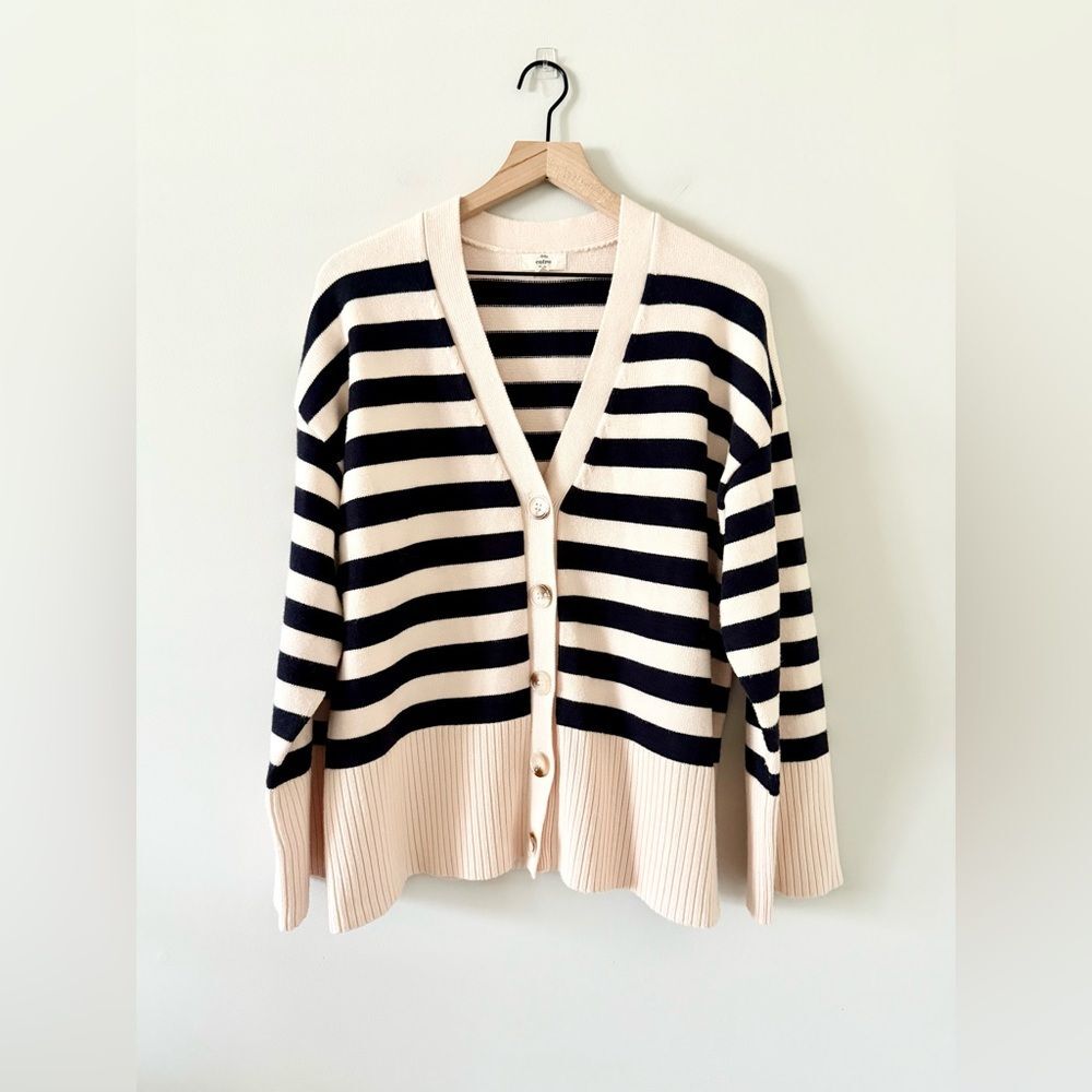 entro Black and Cream Striped Button-Front Cardigan